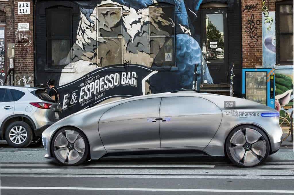KPMG-Umfrage zur CES 2017: Zwischen Blechbiegern und Pixelmeistern 29 der-Autotester