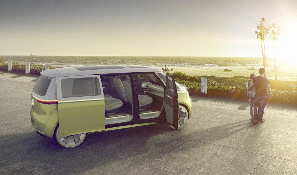 Detroit 2017: VWs Idee vom selbstfahrenden Elektro-Bulli 1 der-Autotester