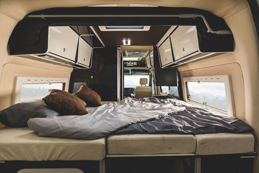 CMT 2017: Womondo baut beim Campen auf Opel Movano 4 der-Autotester