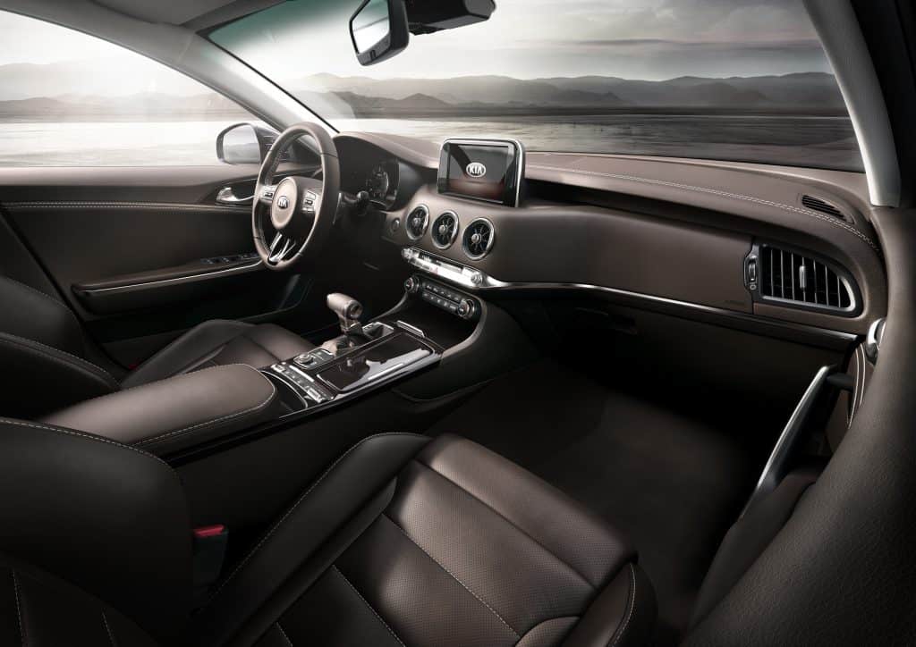 Weltpremiere in Detroit: Kia Stinger 5 Kia Stinger Innenraum