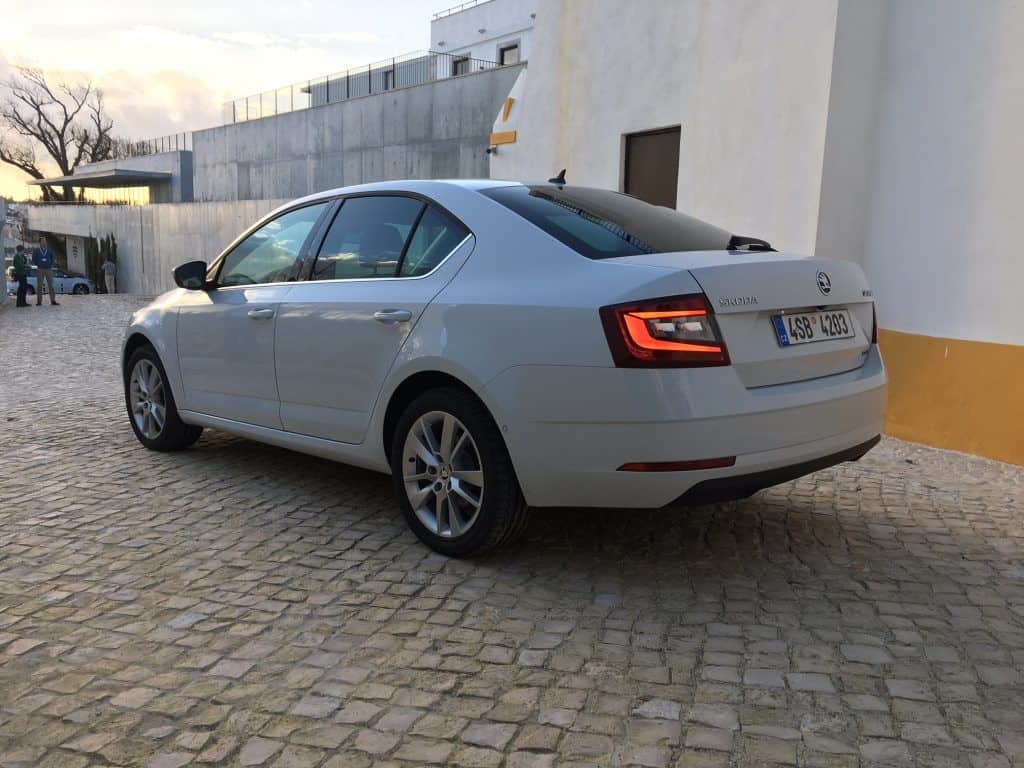 Skoda Octavia Facelift 2017 - Das Vierauge 2 der-Autotester