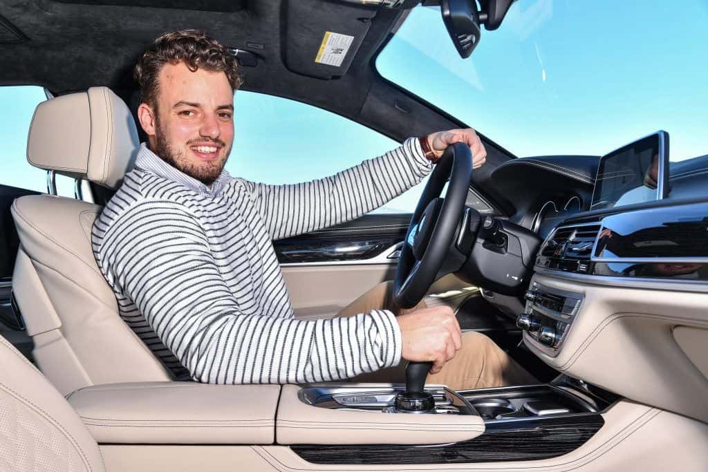 BMW M760Li xDrive - Der 610 PS starke V12-Biturbo macht ihn zum schnellsten BMW aller Zeiten! 1 der-Autotester