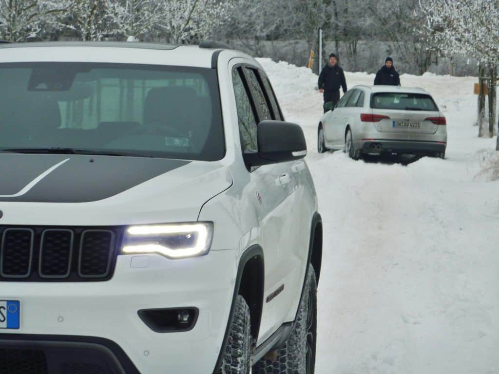 Jeep Grand Cherokee „Trailhawk“ - Der Off-Road-Profi im Test Jeep Grand Cherokee „Trailhawk“ - Der Off-Road-Profi im Test