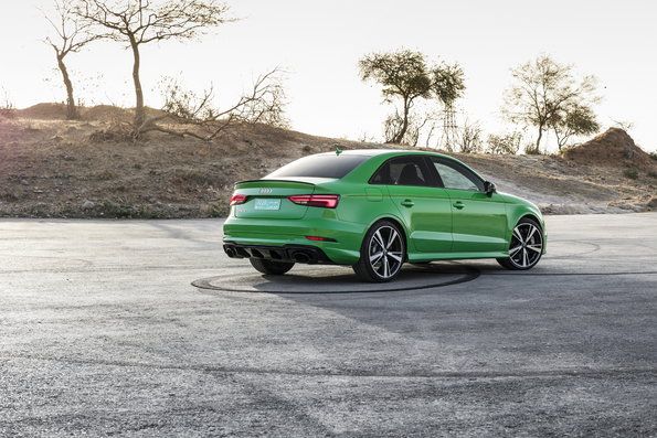 Audi RS3 - 33 PS mehr machen den 5-Zylinder zum King unter den Kompakten 12 der-Autotester