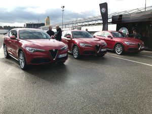 Alfa Romeo Stelvio und Giulia Quadrifoglio – Unterwegs in der rot-schwarzen Alfa Welt 16 der-Autotester