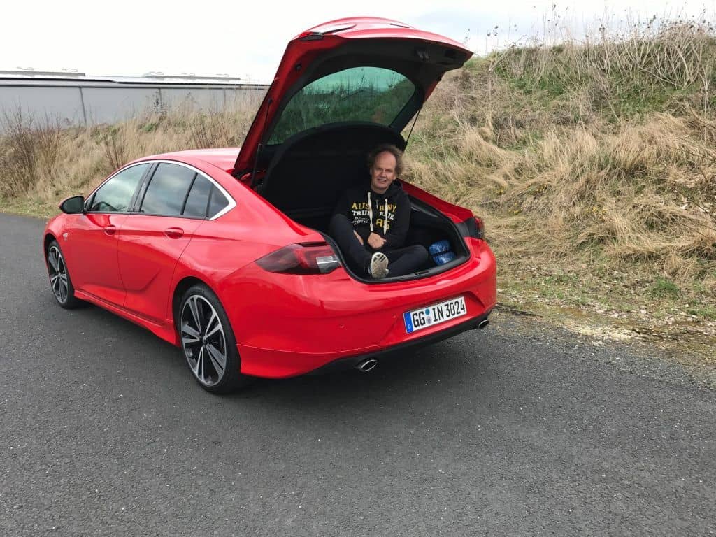 Opel Insignia Grand Sport - Limousine mit großer Klappe 25 Grand Sport 2.0 DIT 4x4