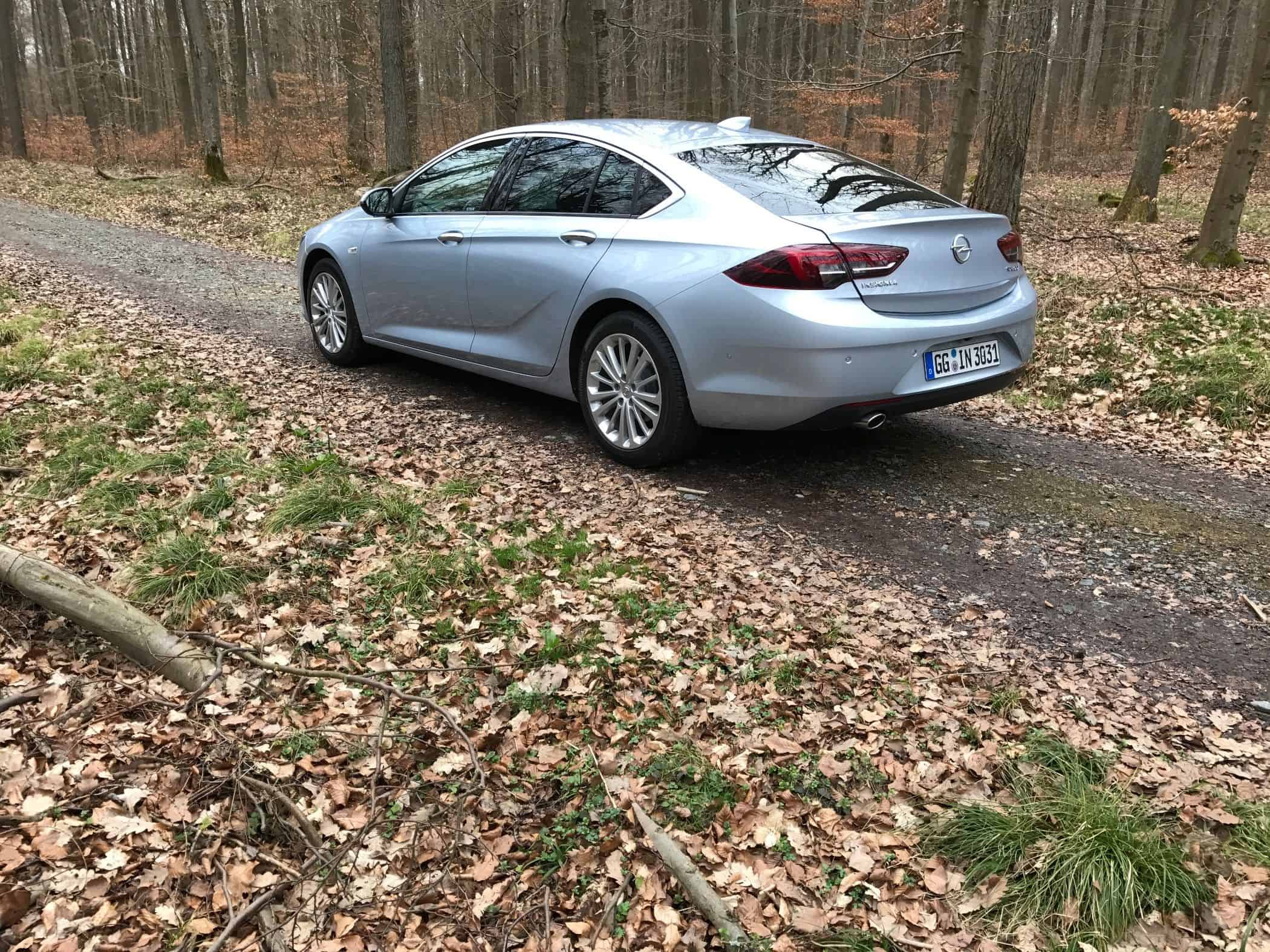 Opel Insignia Grand Sport - Limousine mit großer Klappe 20 der-Autotester