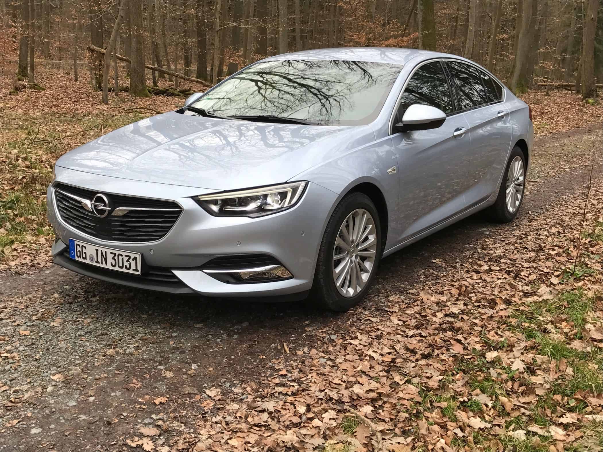 Opel Insignia Grand Sport - Limousine mit großer Klappe 24 der-Autotester