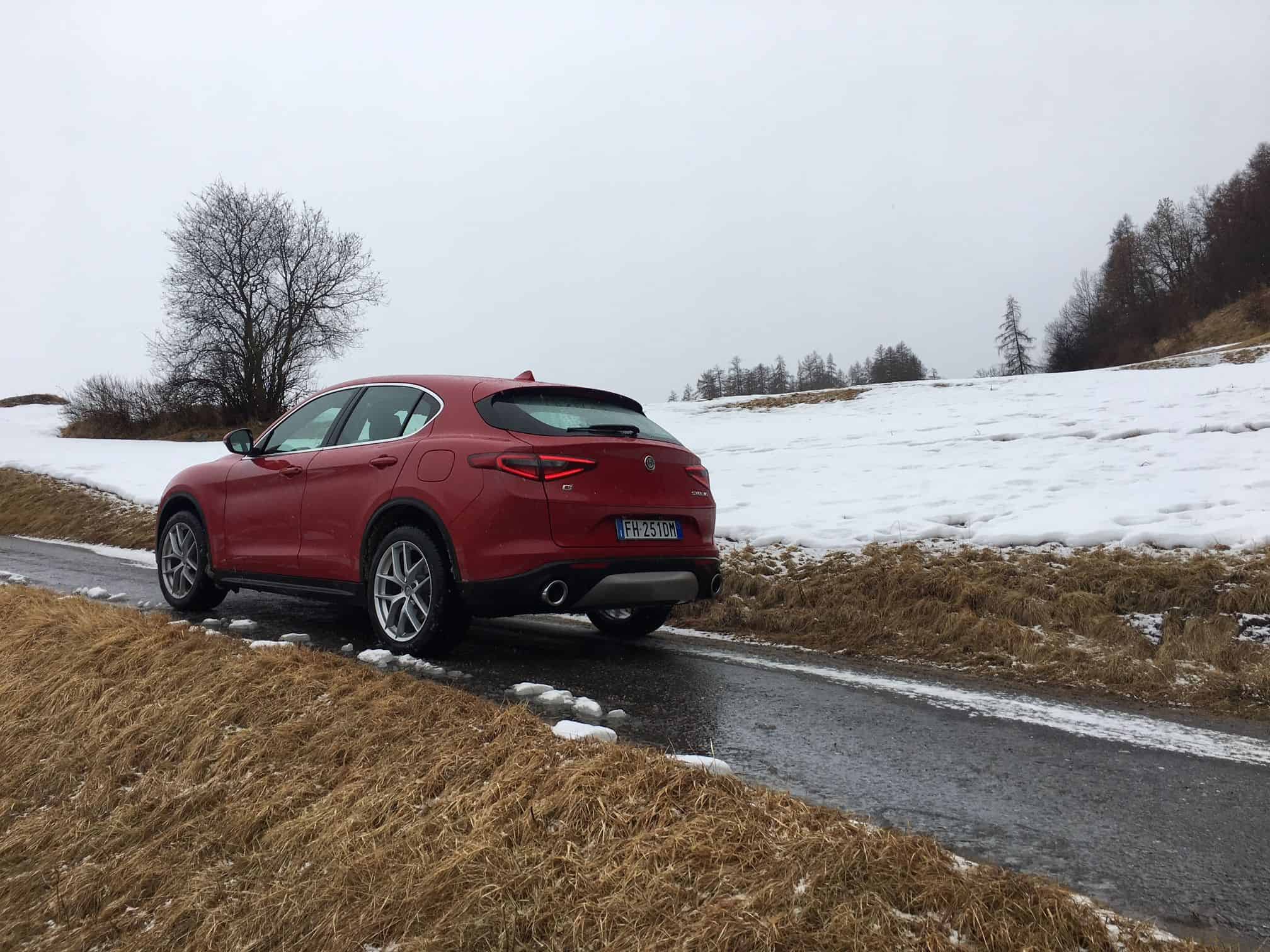 Alfa Romeo Stelvio - Italienisches SUV mit der Extraportion Emozioni 10 der-Autotester