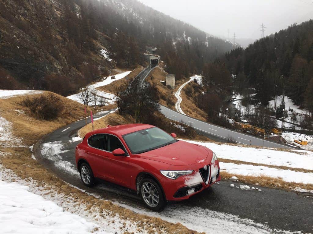 Alfa Romeo Stelvio - Italienisches SUV mit der Extraportion Emozioni 13 der-Autotester