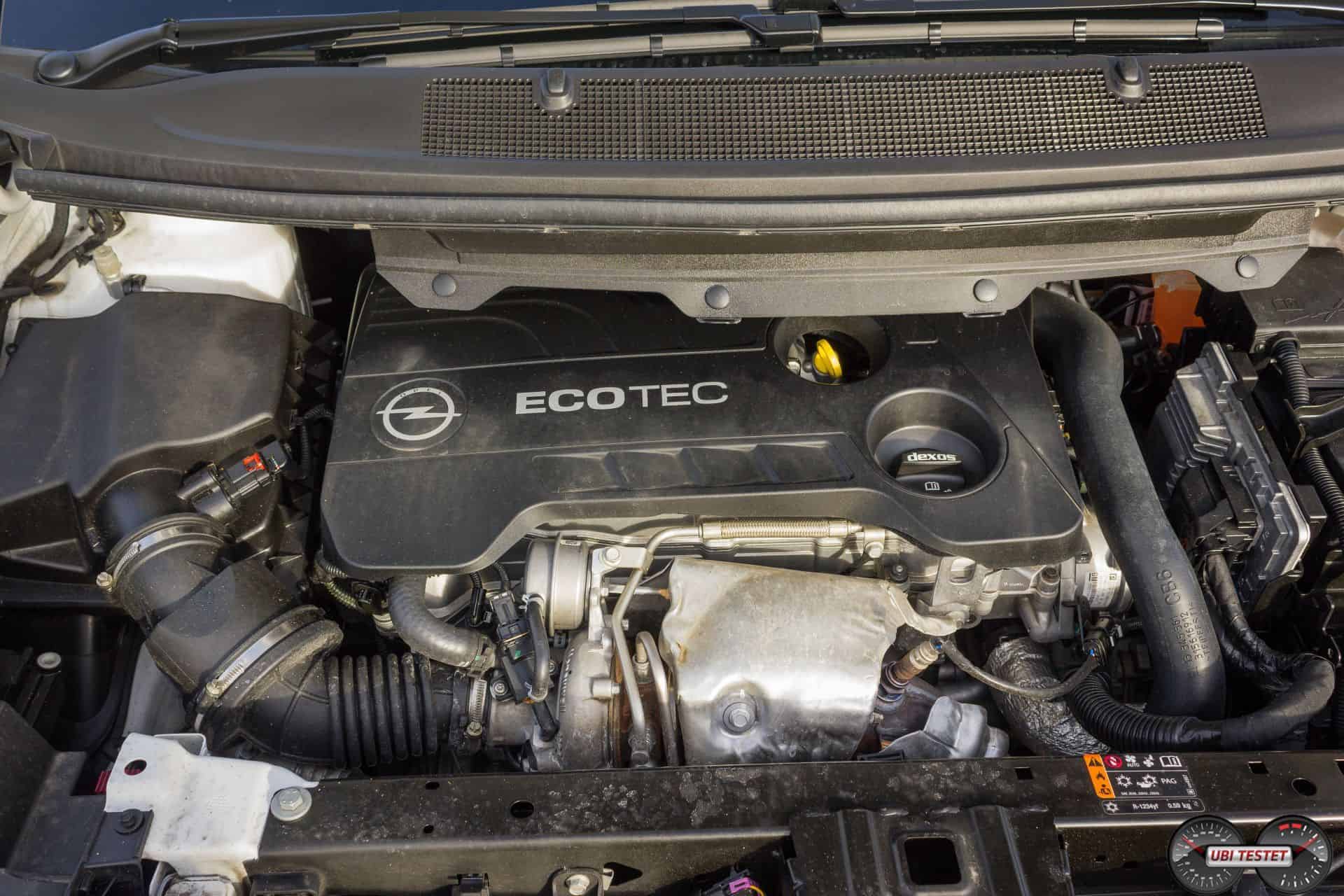 Wer trägt die Krone der Familientransporter - Opel Zafira gegen VW Touran 12 der-Autotester