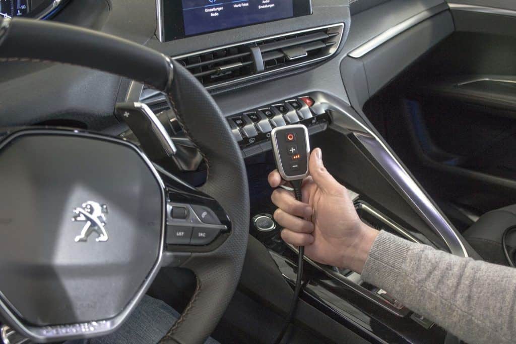 Leistungs-Update plus X für den Peugeot 3008 1 der-Autotester