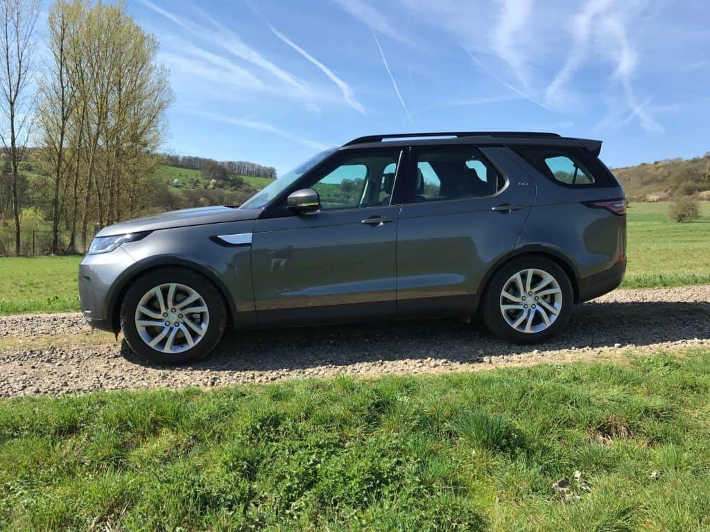 Land Rover Discovery: Geländewagen-Klassiker in moderner Form 19 Land Rover Discovery