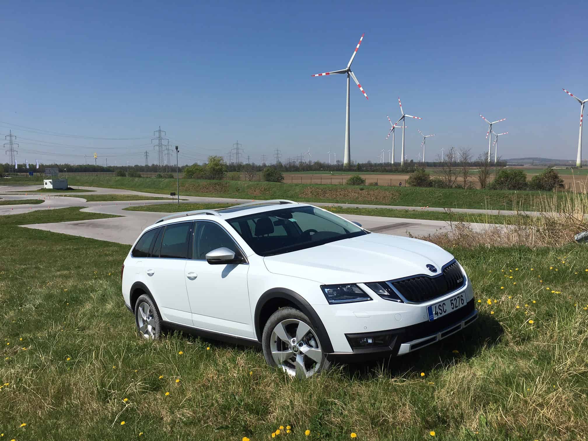 Skoda Octavia RS und Octavia Scout - Zwei Geschwister, die unterschiedlicher nicht sein könnten 3 der-Autotester