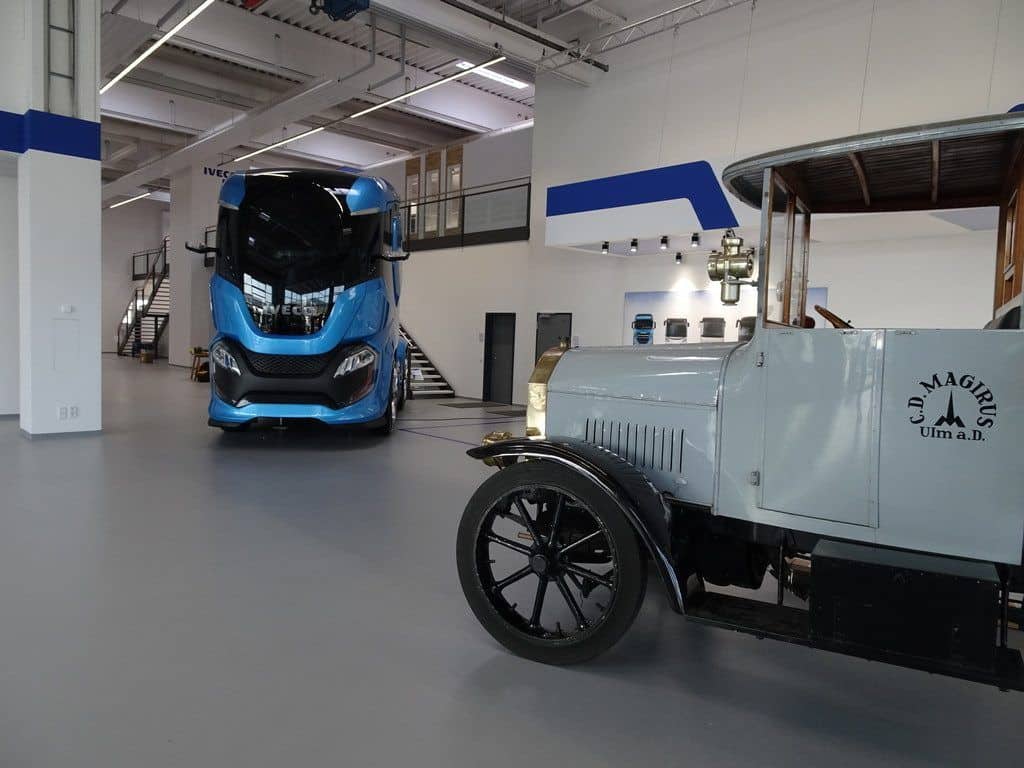 Im Rückspiegel: 100 Jahre Lastwagen aus Ulm 1 der-Autotester