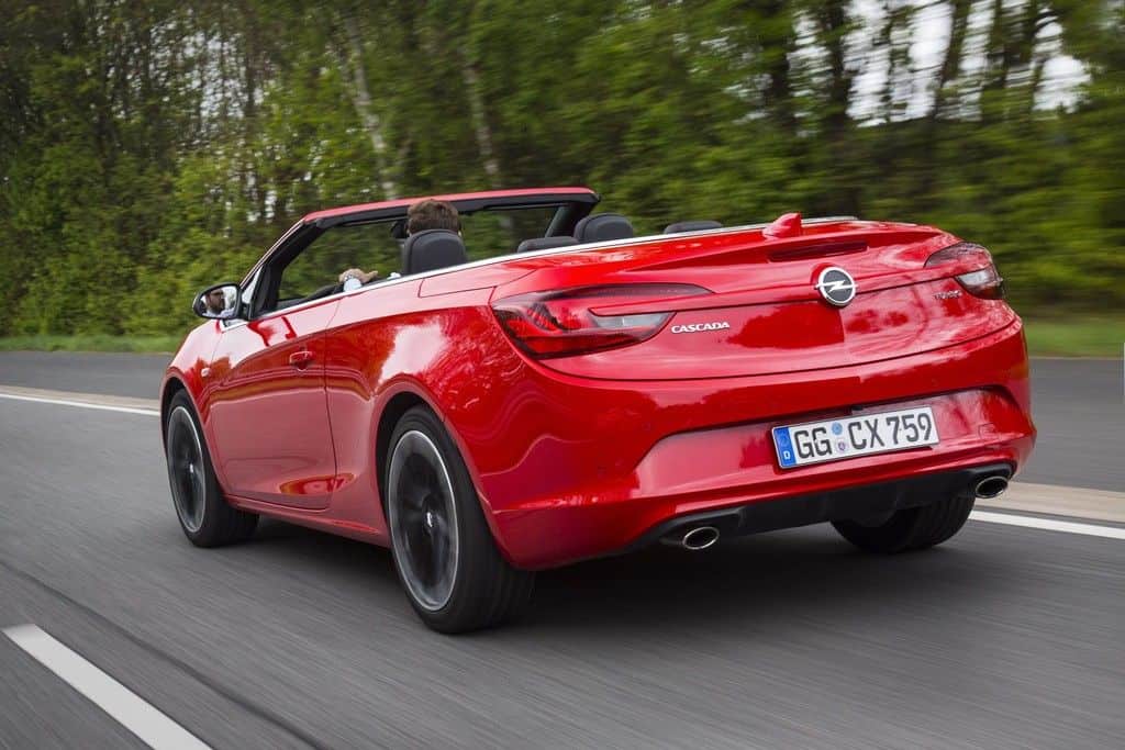 Opel schmückt sein Cabrio Cascada mit einem Supreme-Paket 2 der-Autotester
