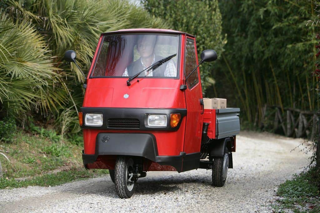 Piaggio Ape jetzt auch als „Mofa“ 1 der-Autotester