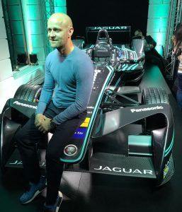 Jaguar setzt München unter Strom 9 der-Autotester