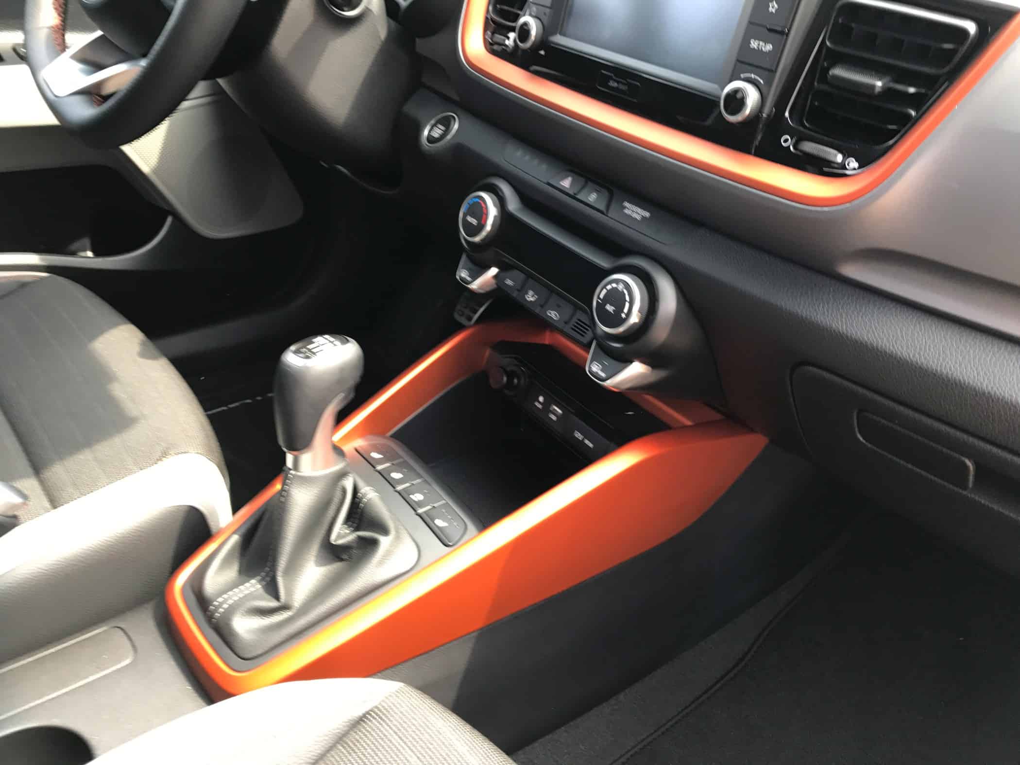 Kia Stonic - Weltpremiere für den CUV in Amsterdam 9 der-Autotester