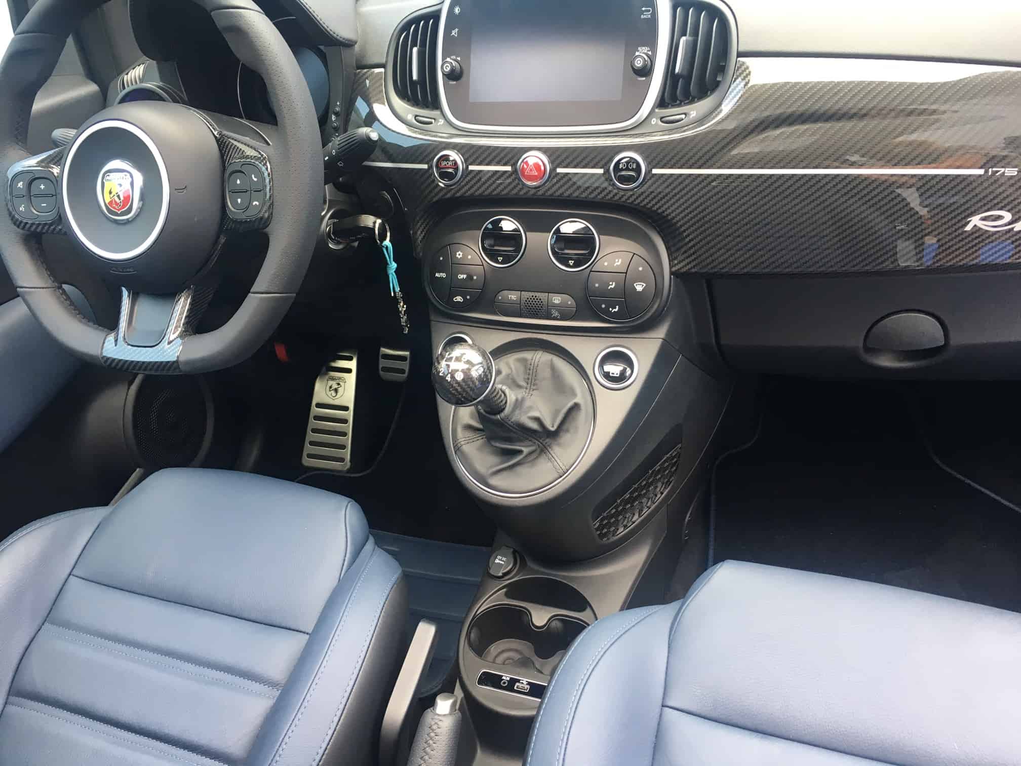 Abarth 695 Rivale - 180 PS-Flitzer mit Yachtfeeling 4 der-Autotester