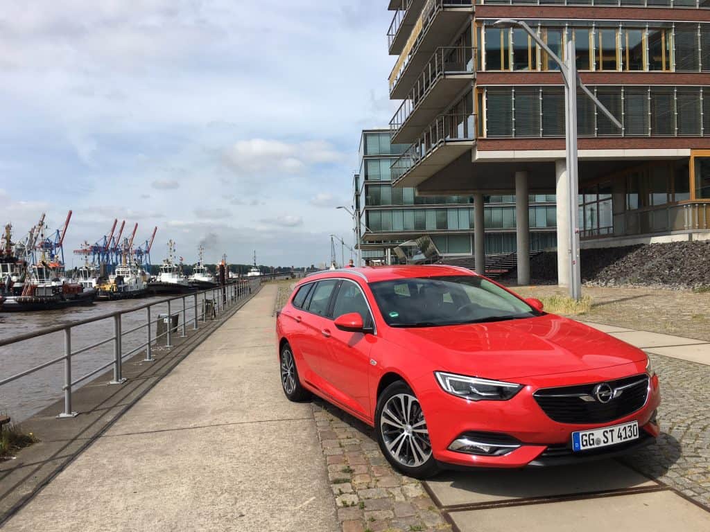 Opel Insignia Sports Tourer - Das Kombi-Flaggschiff zum Golf-Preis 2 der-Autotester