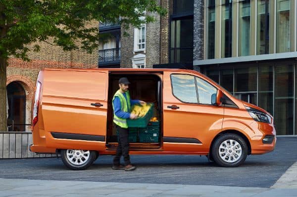 Ford hat den Transit Custom renoviert 1 der-Autotester