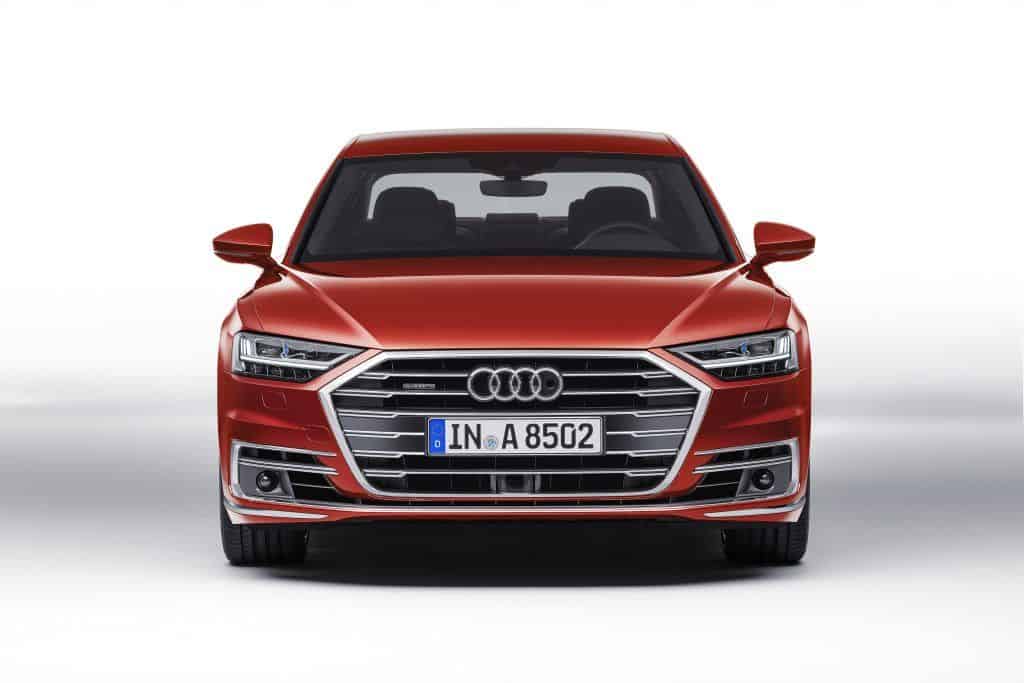 Audi bringt neuen A8 11 der-Autotester
