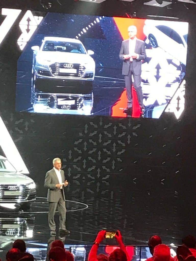 Audi bringt neuen A8 9 der-Autotester