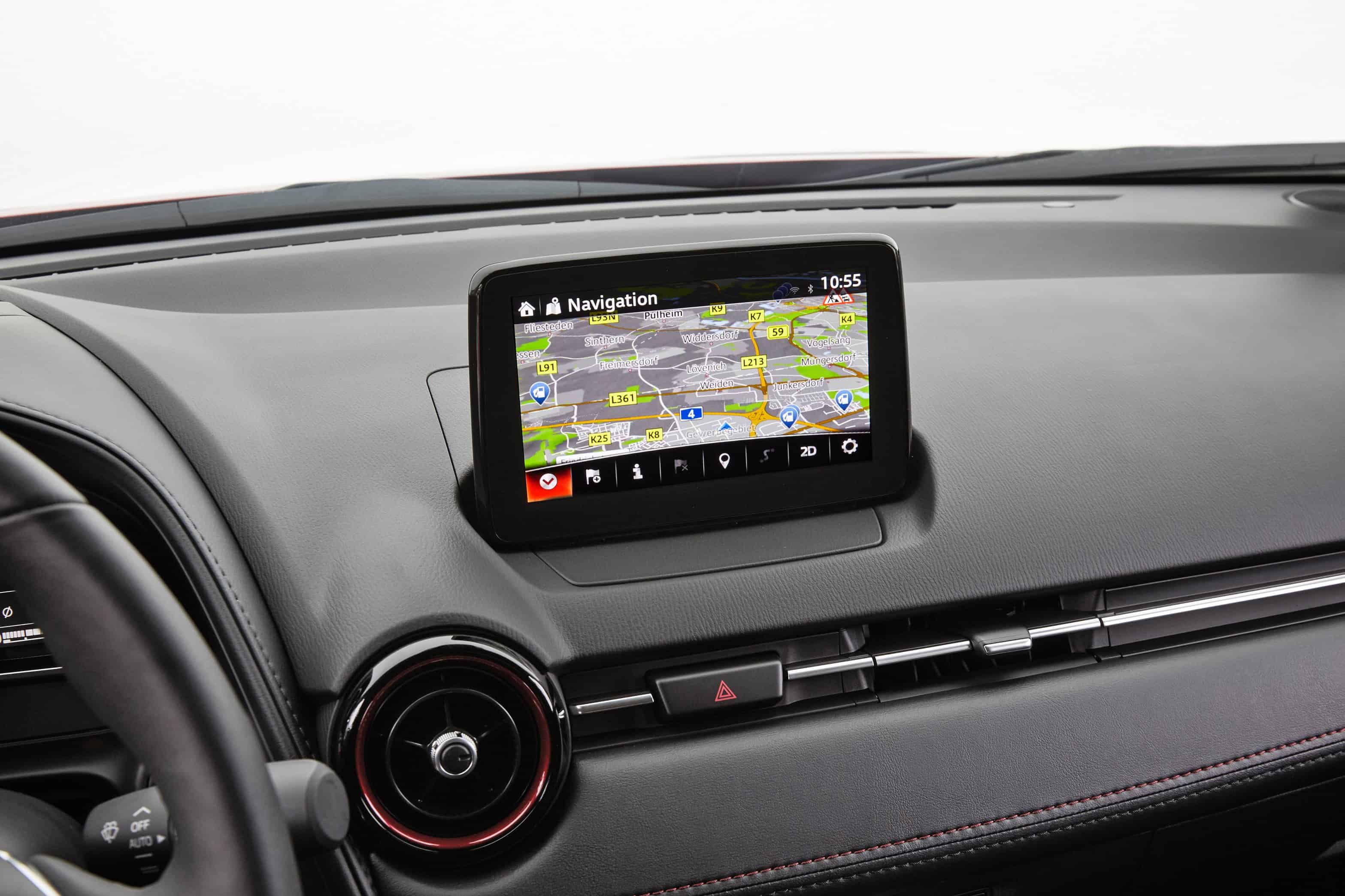 Mazda CX-3 - Modernisierung des Mini-Japan-SUV 4 der-Autotester