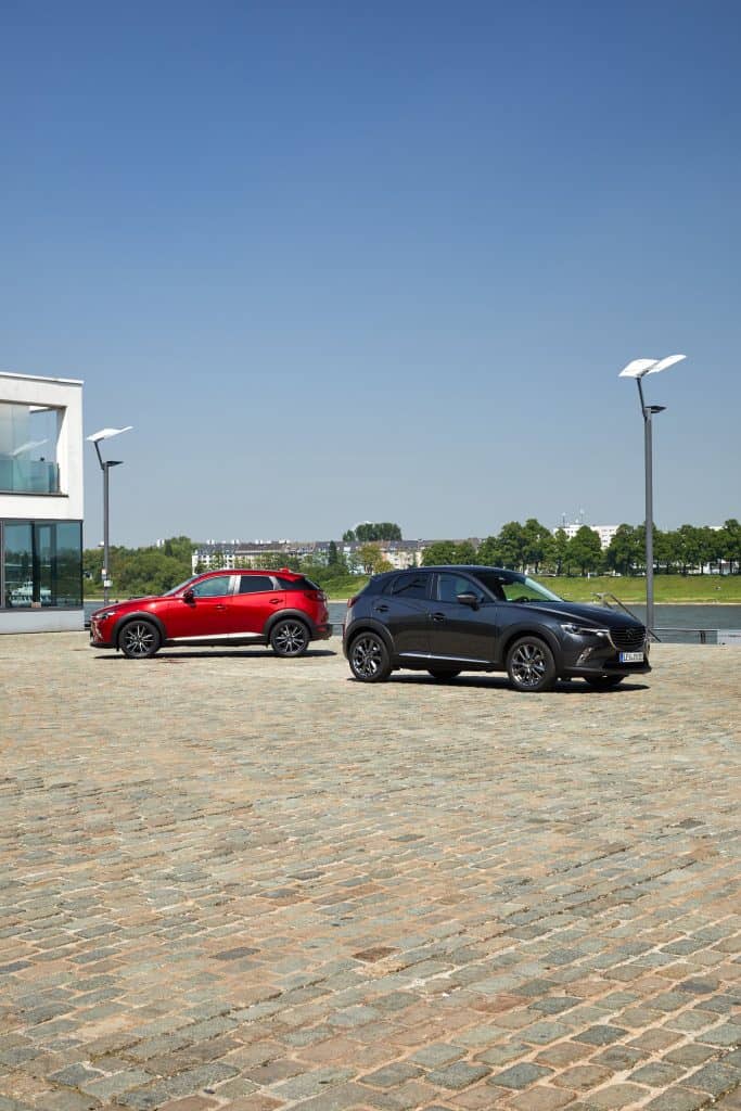 Mazda CX-3 - Modernisierung des Mini-Japan-SUV 8 der-Autotester