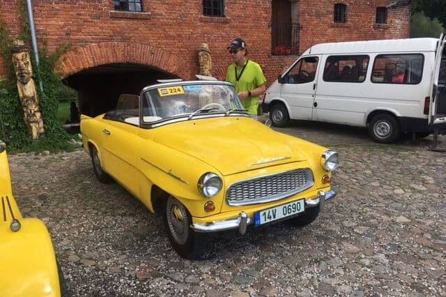Škoda mit acht Oldtimern bei der Kult-Rallye Sachsen Classic 11 der-Autotester