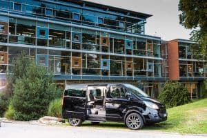 Caravan-Salon 2017: Ford zeigt Flagge 8 der-Autotester
