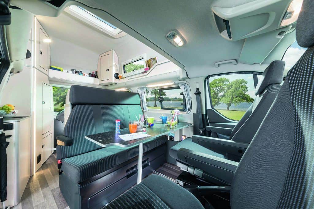 Caravan-Salon 2017: Ford zeigt Flagge 4 der-Autotester
