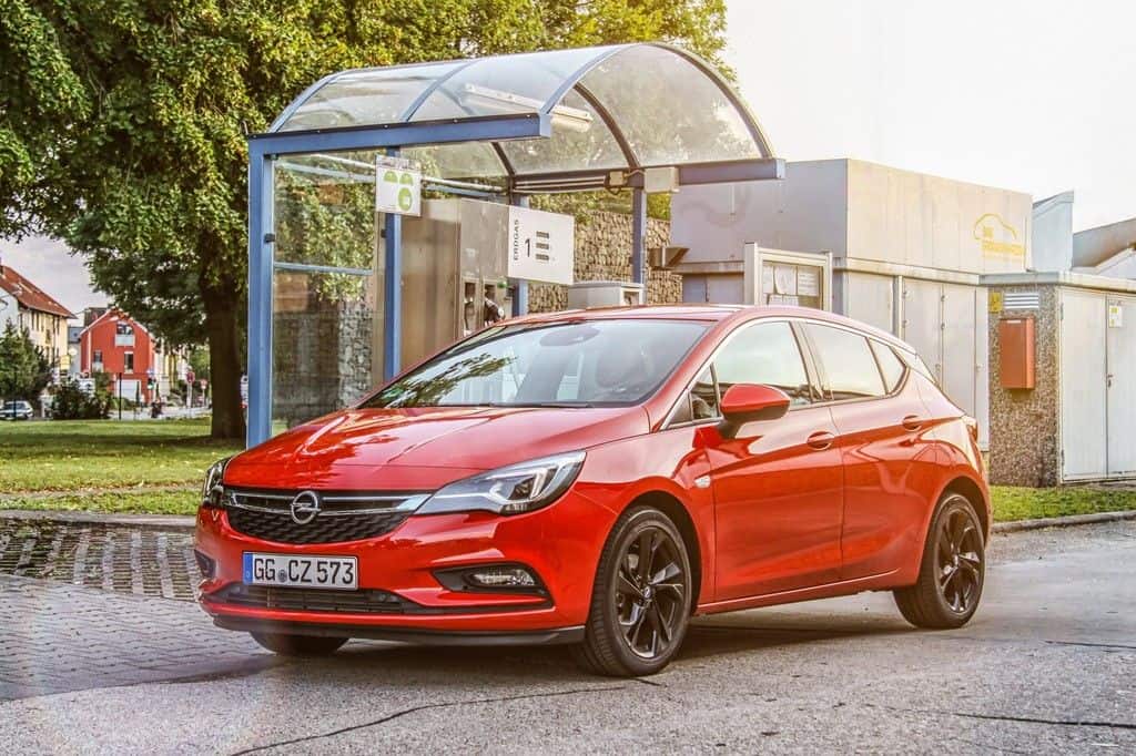 Opel Astra kommt mit Erdgas 4 der-Autotester