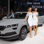 Messe-Girls: Die schönste Seite der IAA 9 der-Autotester