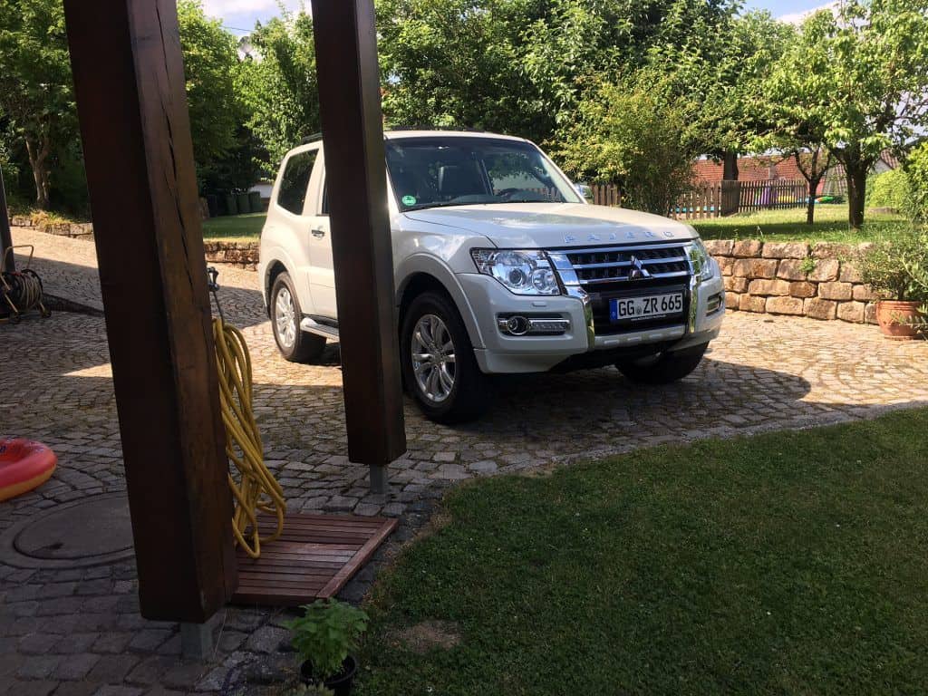 Mitsubishi Pajero - Einer der letzten kernig-kantigen Geländewagen 6 der-Autotester