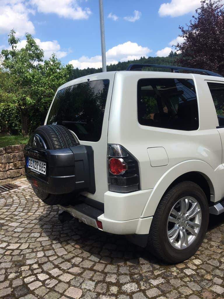 Mitsubishi Pajero - Einer der letzten kernig-kantigen Geländewagen 5 der-Autotester