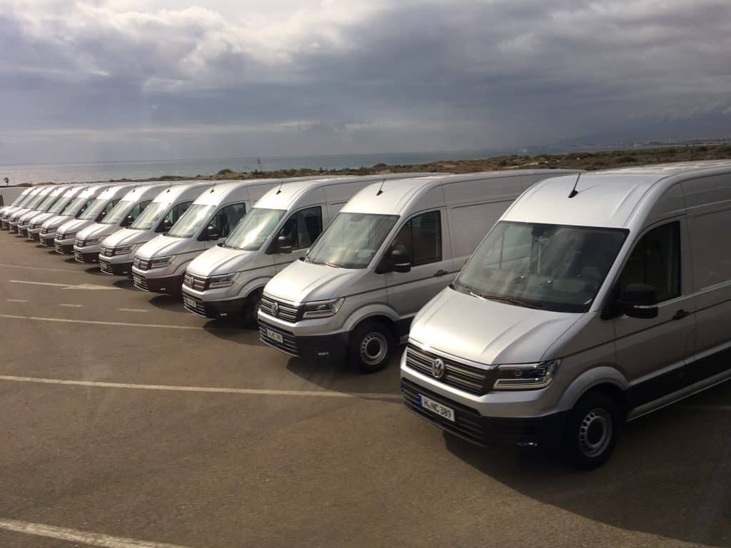VW Crafter - Selbst die Frau des Handwerkers wird ihn lieben 1 der-Autotester