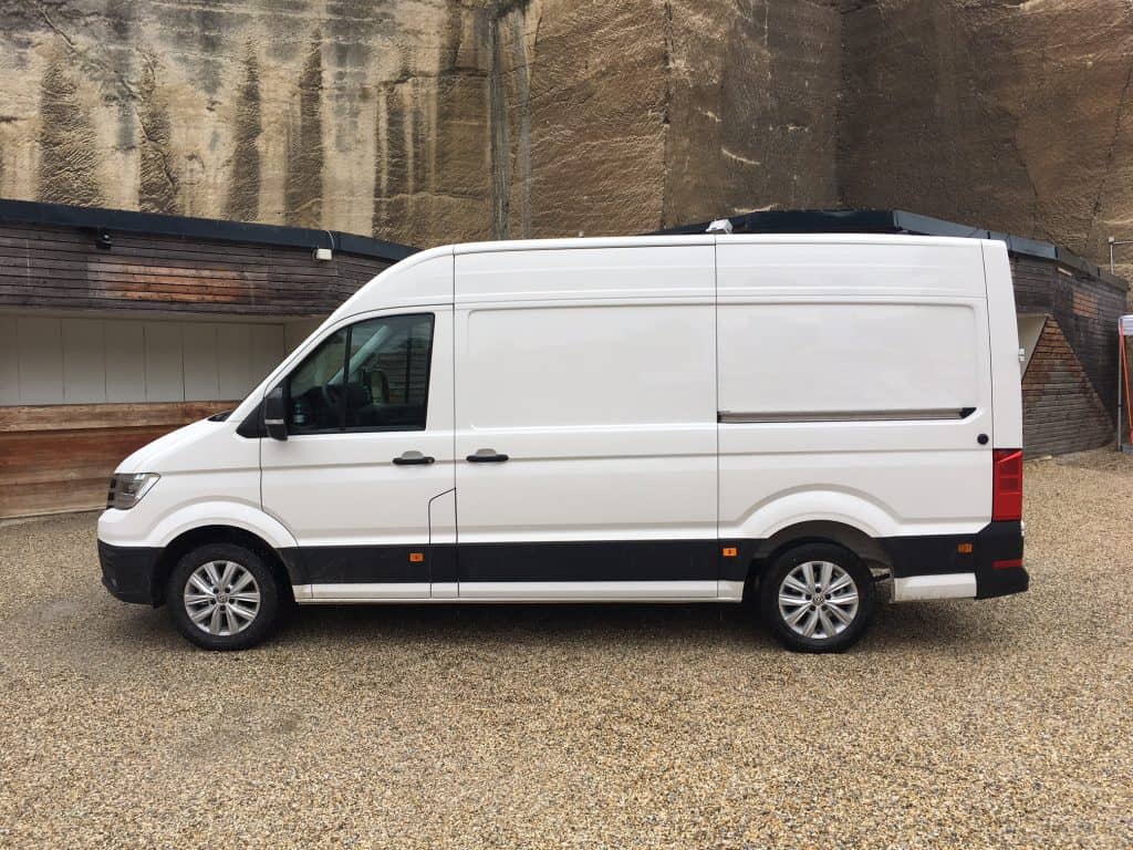 VW Crafter - Selbst die Frau des Handwerkers wird ihn lieben 2 der-Autotester