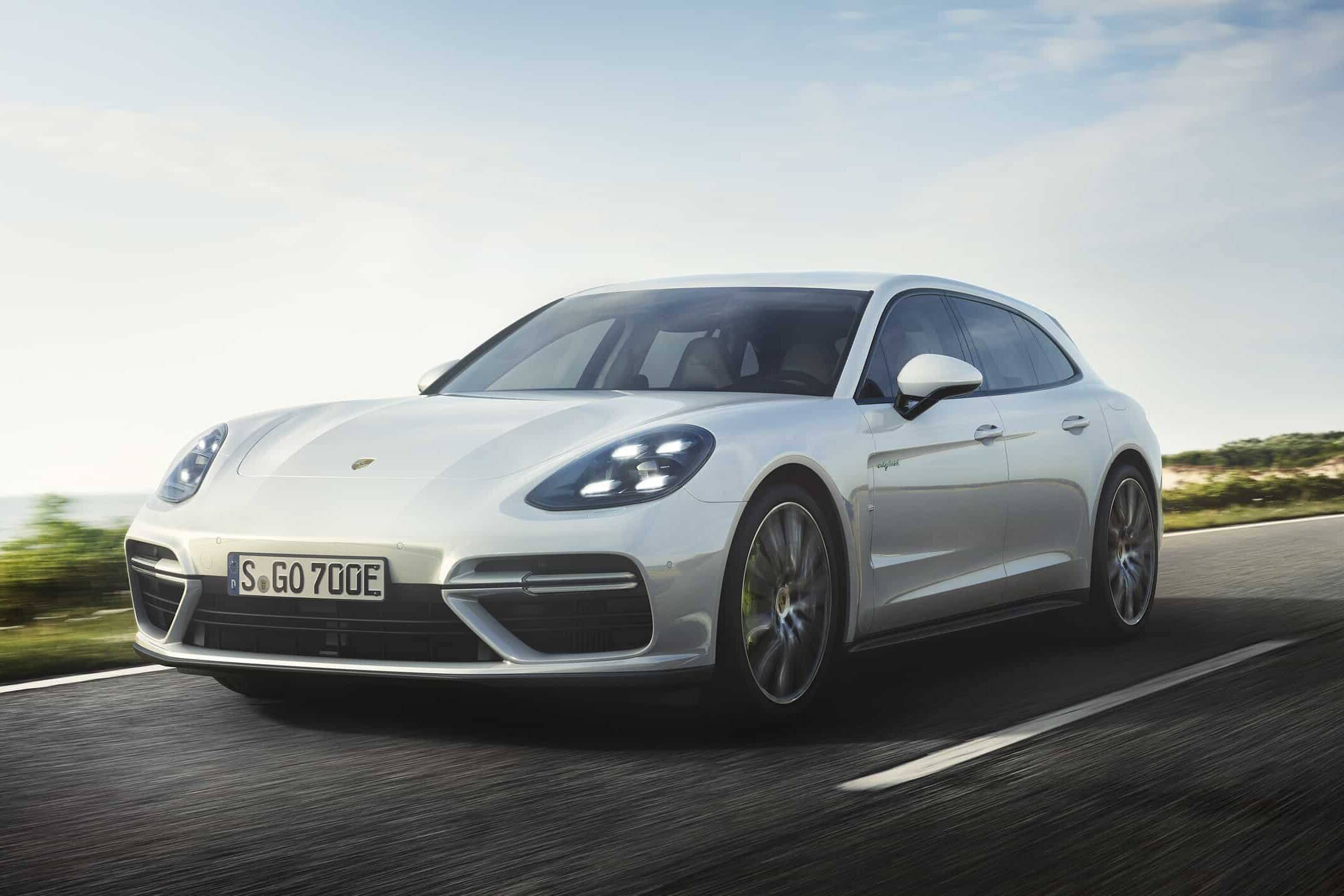 Neuer Porsche Panamera mit 680 PS und 49 Kilometer rein elektrischer Reichweite 2 der-Autotester
