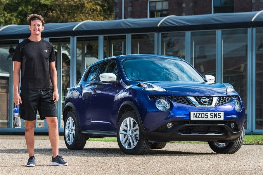 Nissan: Trinken am Steuer erwünscht 2 der-Autotester