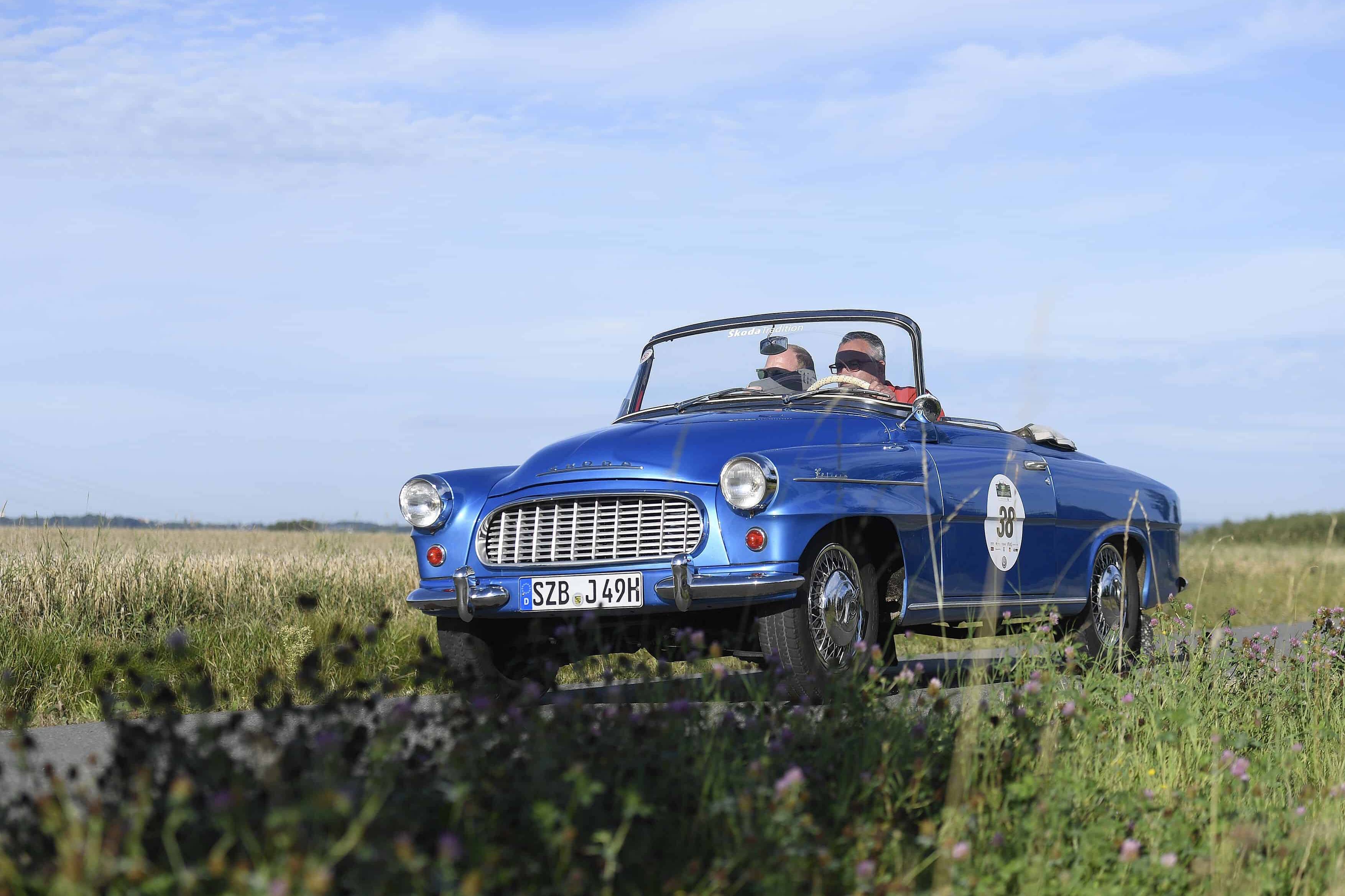 Skoda mit faszinierenden Autos bei 'Sauerland Klassik' 10 der-Autotester