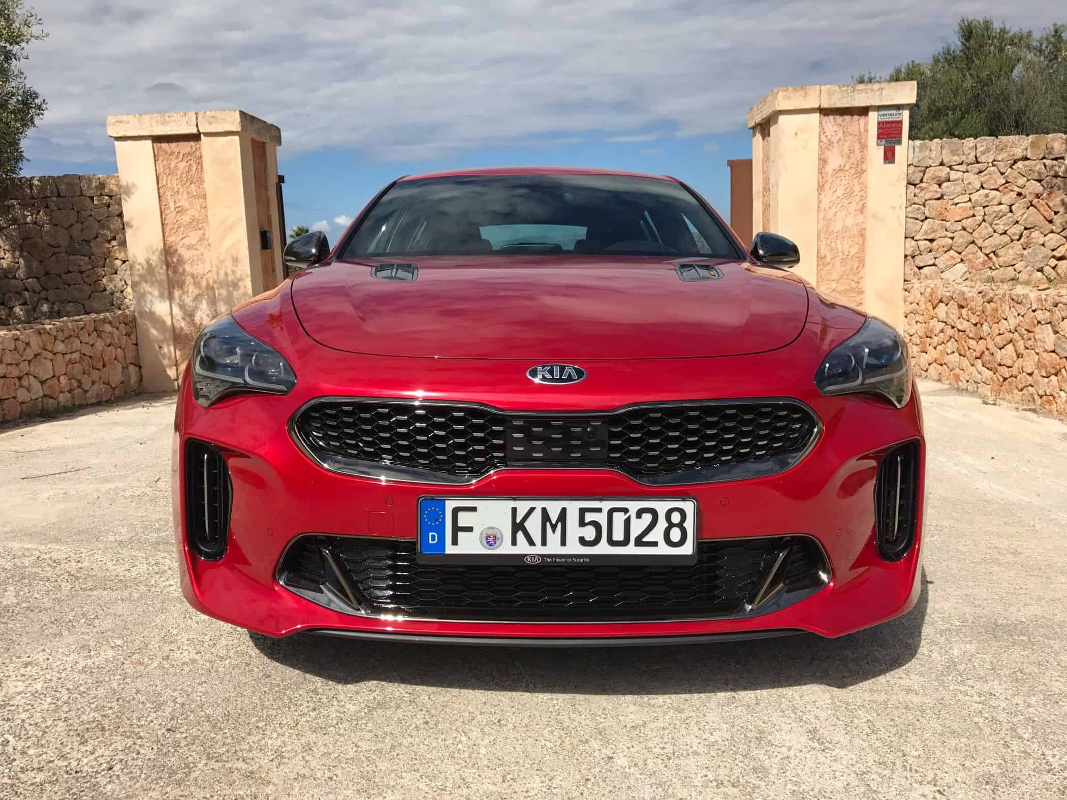 Kia Stinger (2017) – Stilvolle Sport-Limousine vermittelt Fahrspaß 1 der-Autotester