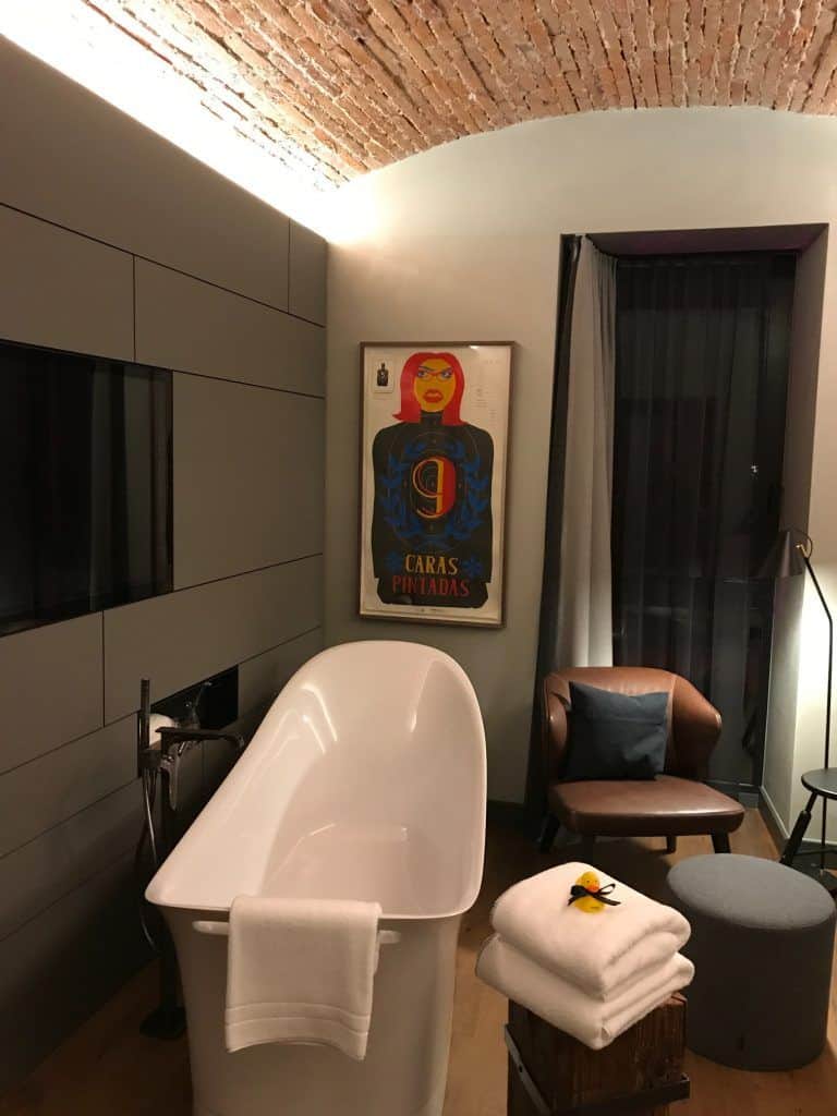 Direkt in den Knast - Hotel Liberty in Offenburg 11 der-Autotester