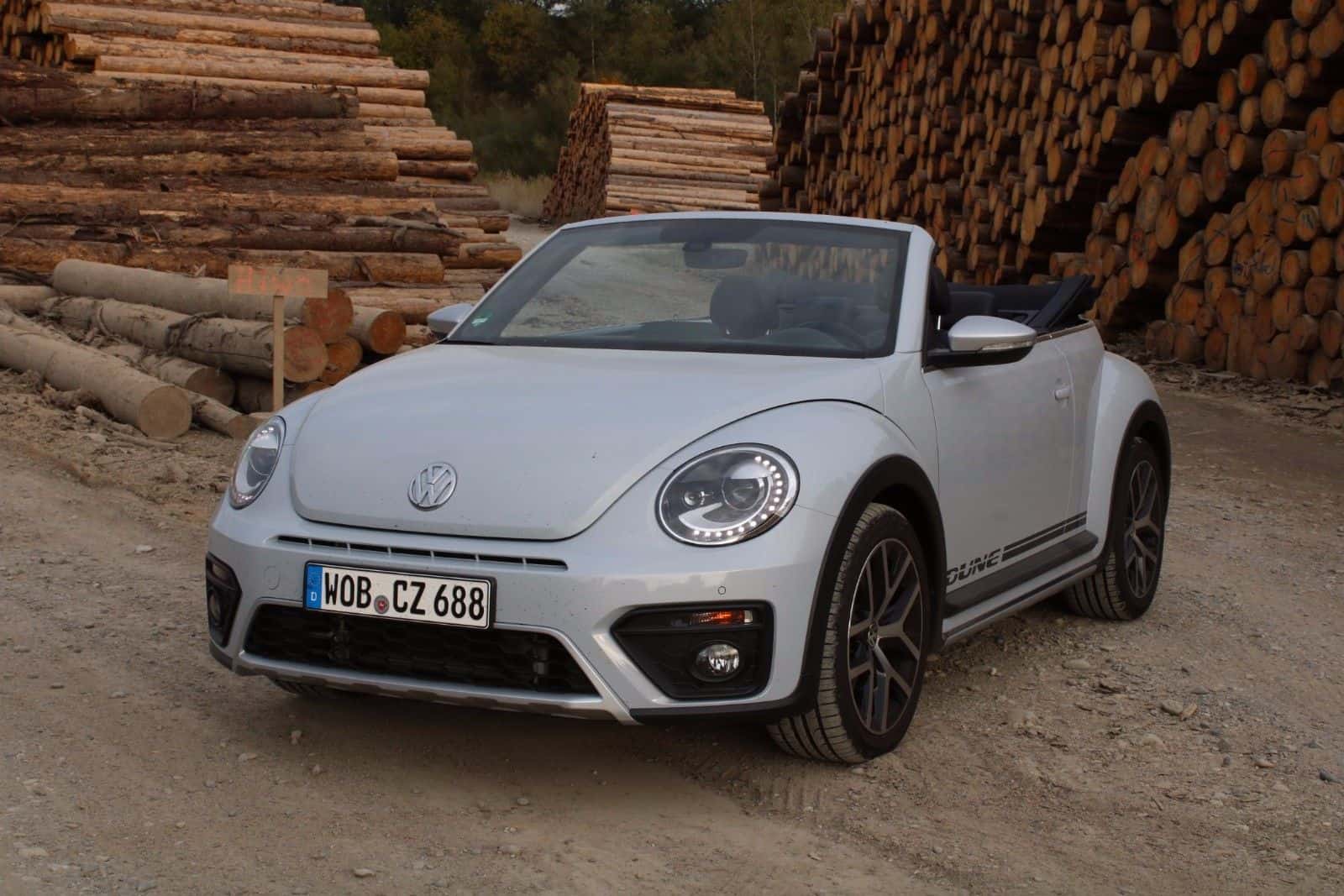 Der letzte Mohikaner - VW Beetle Dune Cabrio 24 der-Autotester