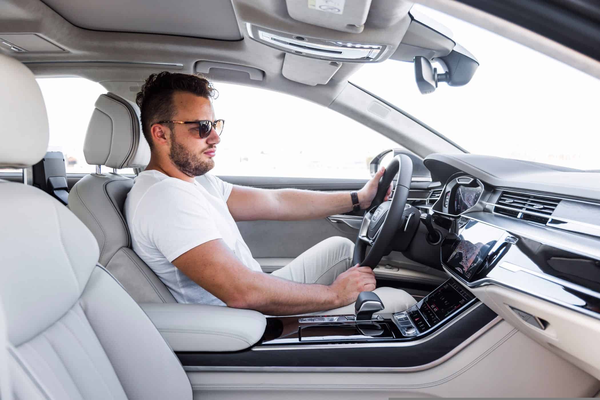 Der neue Audi A8 - Erfolg durch Technik? 1 der-Autotester