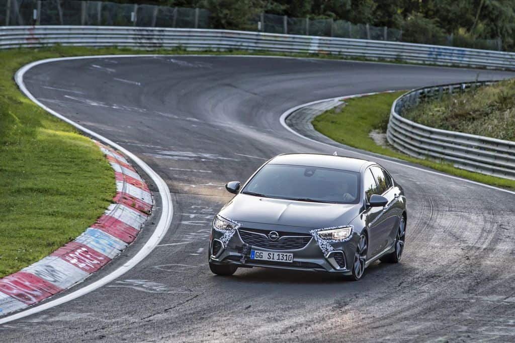 Opel Insignia GSi bis zu zwölf Sekunden schneller 6 der-Autotester