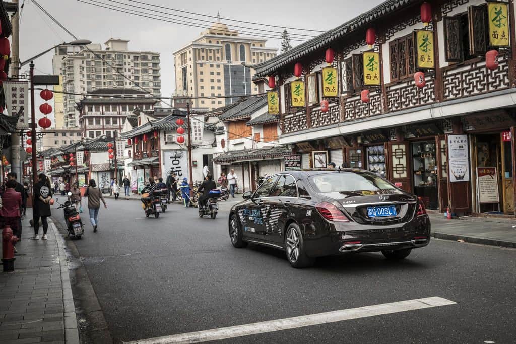 Mercedes-Benz testet automatisierte Fahrfunktionen in Shanghai 2 der-Autotester