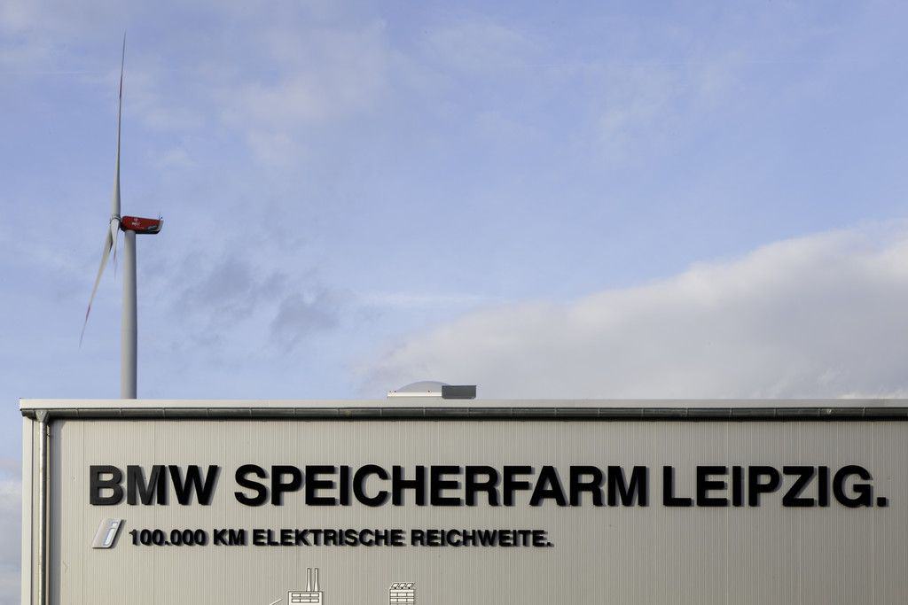 BMW feiert 100 000sten i3 und nimmt Speicherfarm in Betrieb 1 der-Autotester