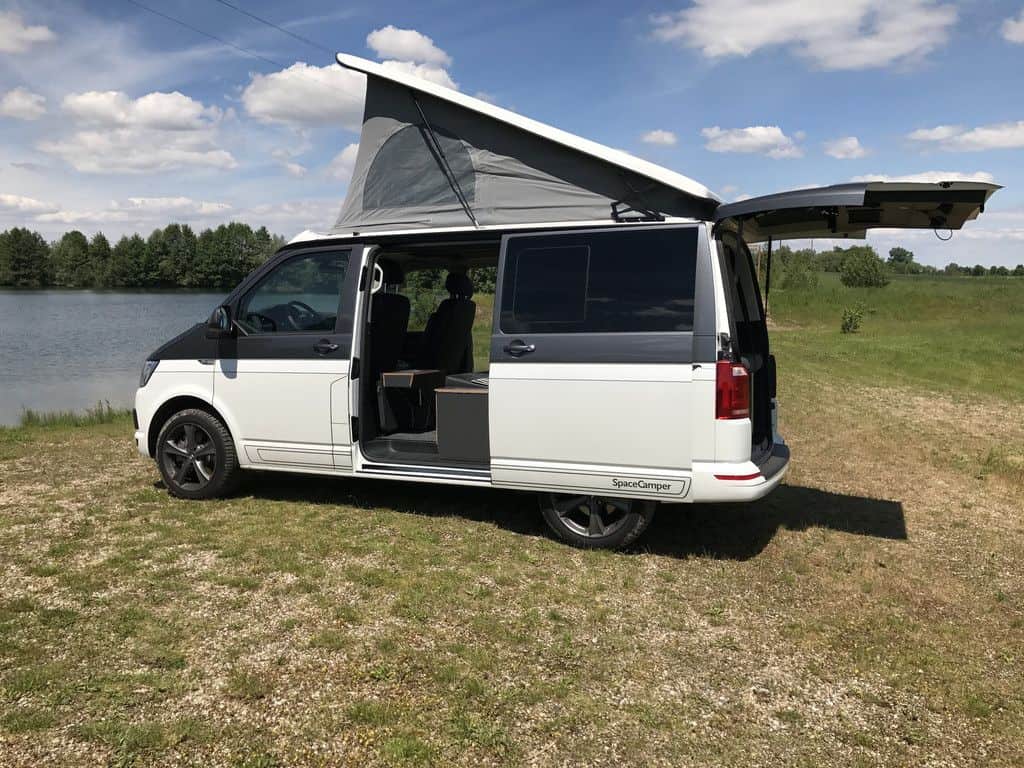 Spacecamper Light Open: Der Reise-Bus 9 der-Autotester